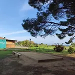 T3 - Acces Direct Dans Avec Piscine