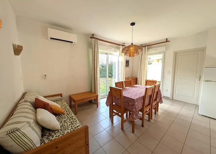 T3 - Acces Direct Dans Avec Piscine Apartment *