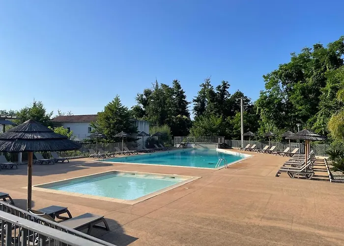 Lägenhet T3 - Acces Direct Dans Avec Piscine *